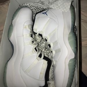 Retro 11 legend blue